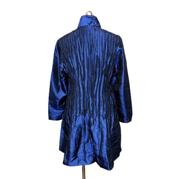 Jerry T  Royal Blue Iridescent  Coat w/  Ruffle and loose pleating Size - Picture 5 of 12